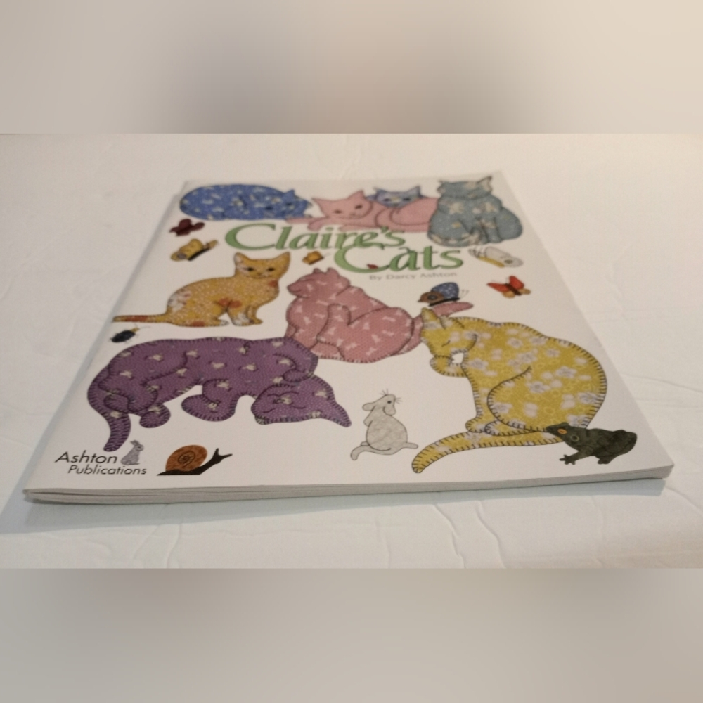 Claire's Cats 35 Quilting Designs Book by Darcy Ashton - Picture 5 of 16